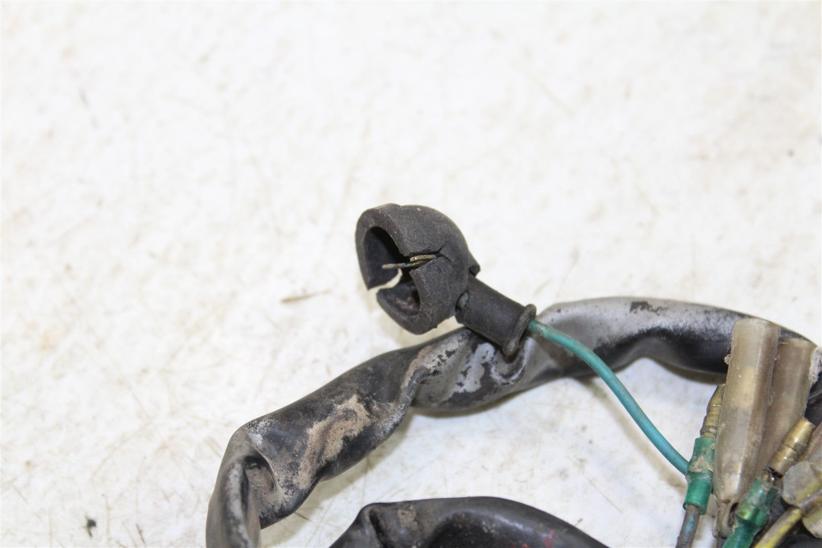 1990 Yamaha RT 180 Stator Plate Magneto Coil 55071