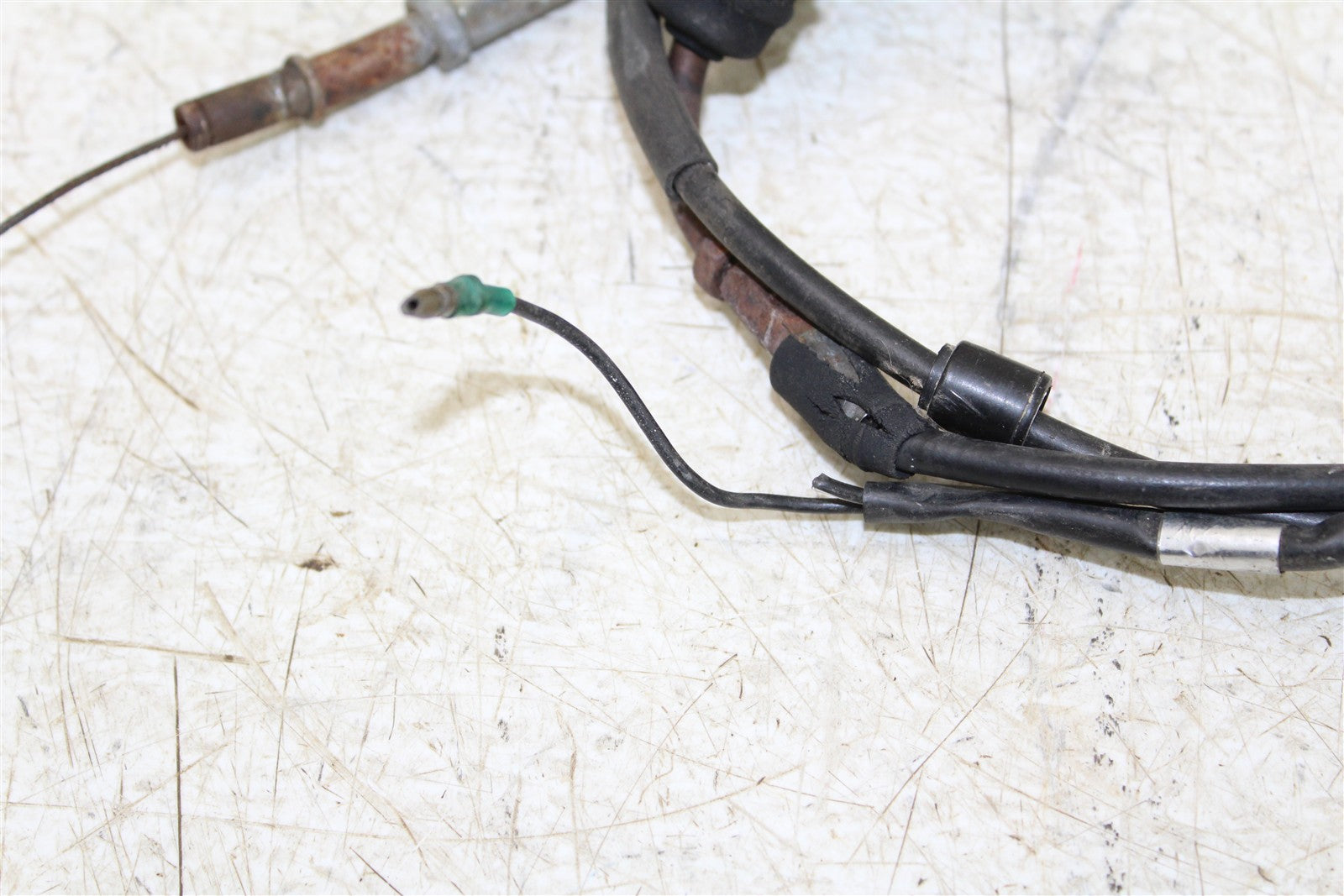 1990 Yamaha RT 180 Throttle Housing Tube w/ Cable 55071