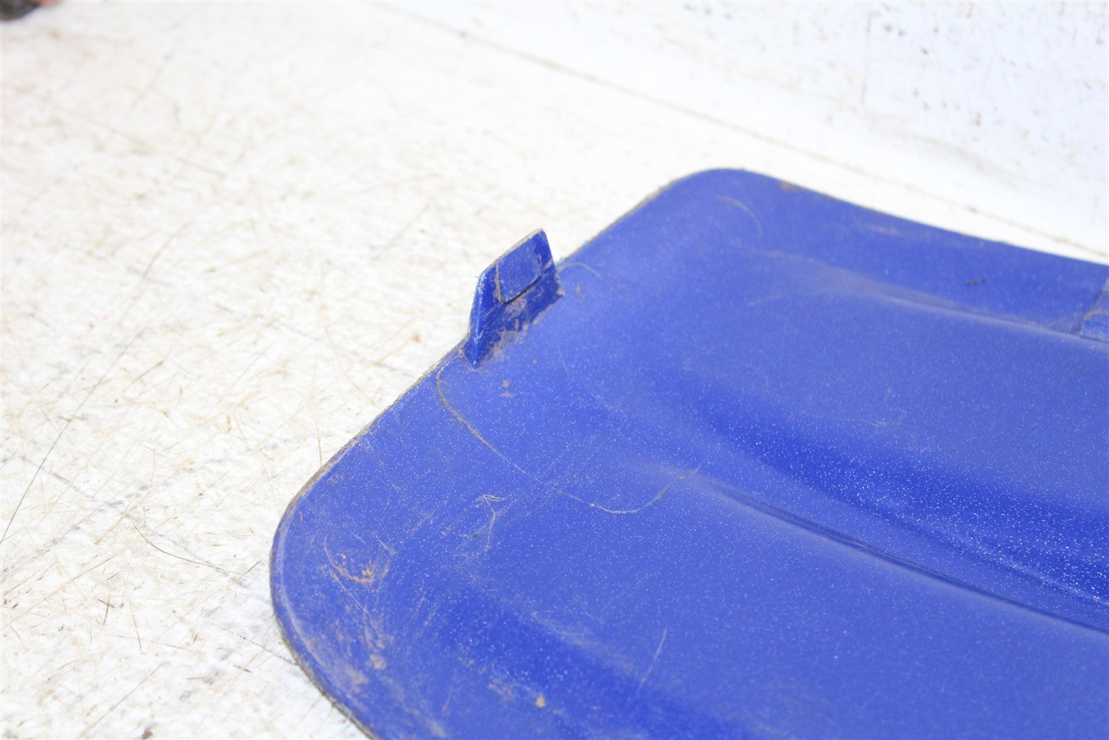 2004 Polaris Sportsman 500 4x4 Front Hood Plastic Fender 34166