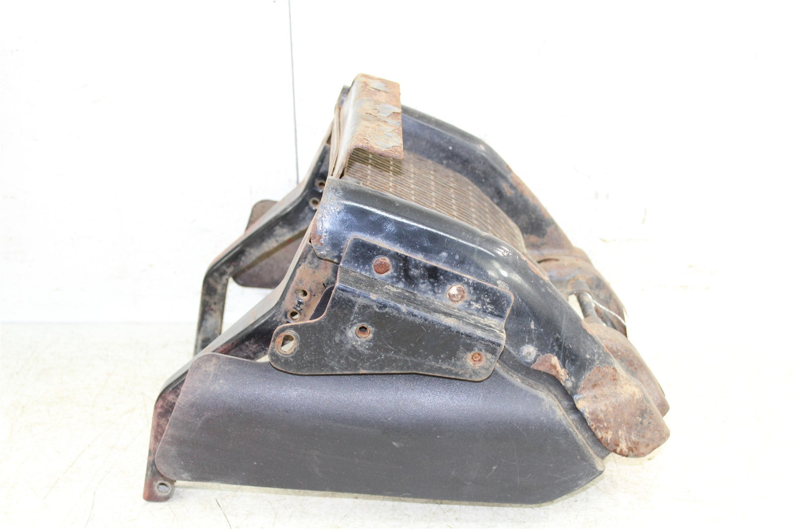 2004 Polaris Sportsman 500 4x4 Front Bumper Guard Frame Mount 34166