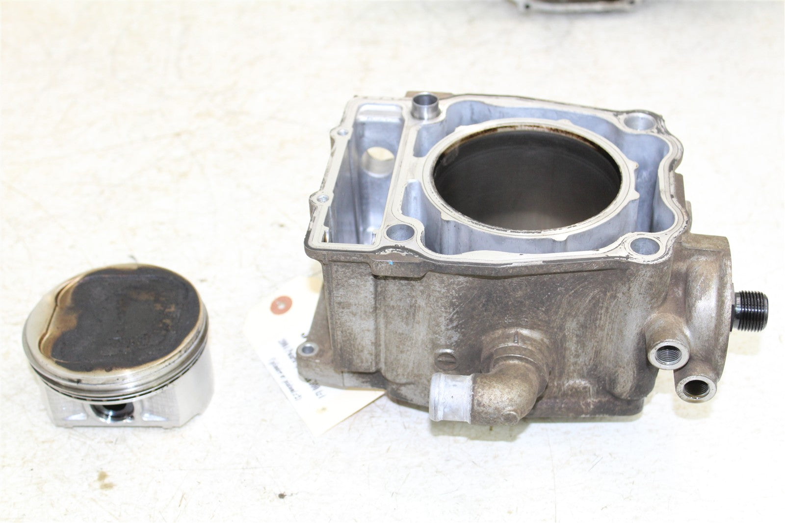 2004 Polaris Sportsman 500 4x4 Engine Cylinder Jug w/ Piston 34166
