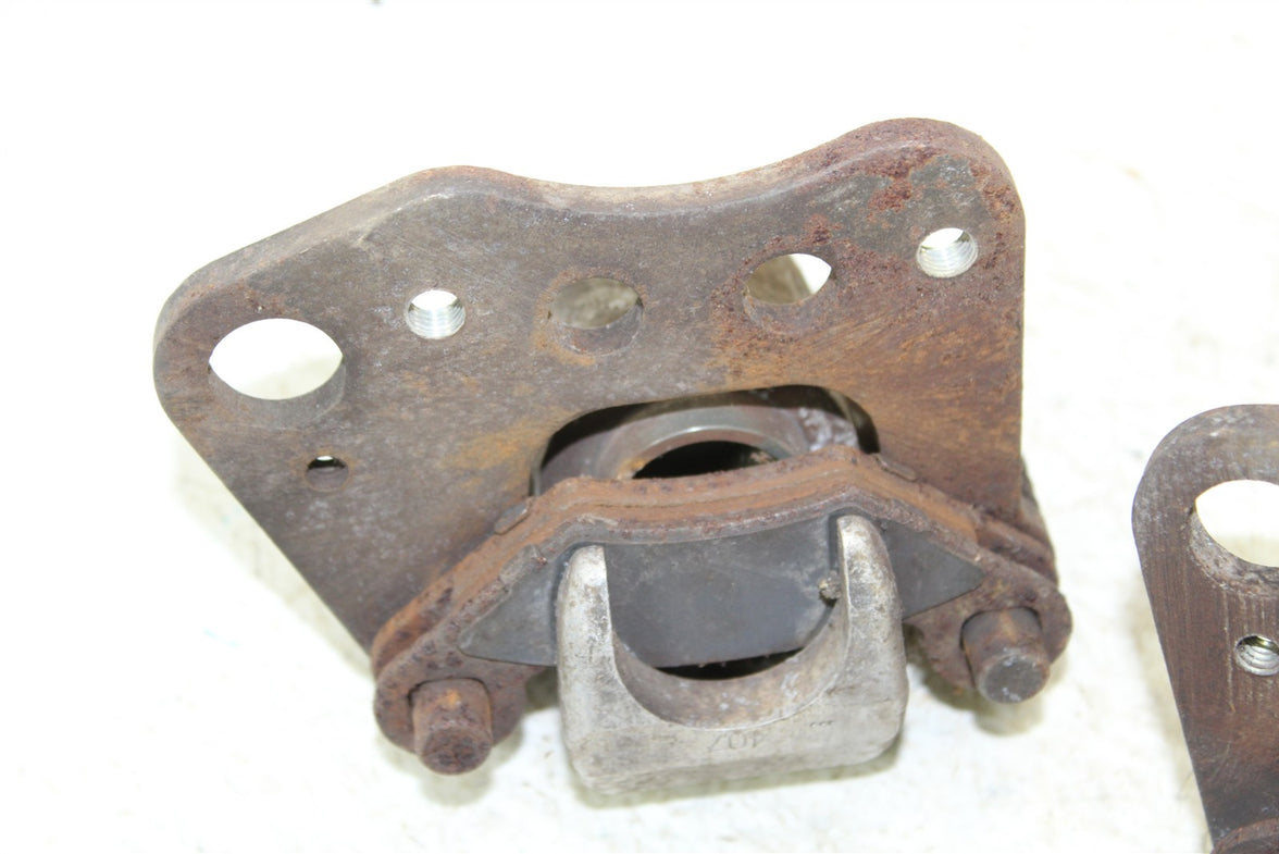 2004 Polaris Sportsman 500 4x4 Front Brake Calipers Set Left Right 34166