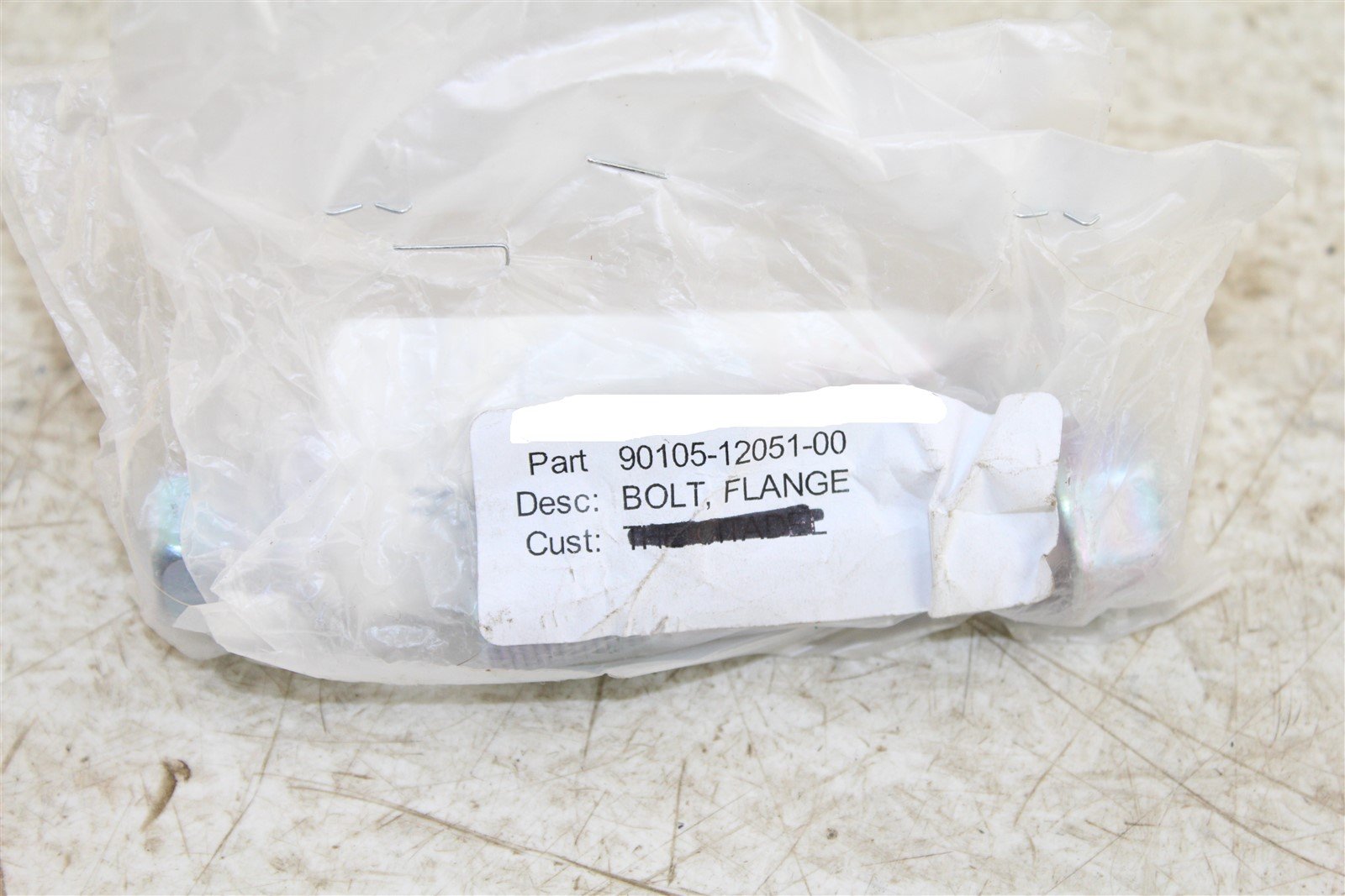 New Genuine Yamaha 12x62 Flange Head Shock Bolt 90105-12051-00 NEW OEM QTY:1