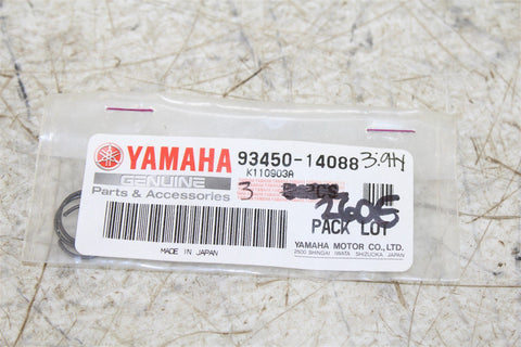 NOS Genuine Yamaha Inner Circlip 1985-2016 XV250 XC125 YJ125 93450-14088-00 QTY3