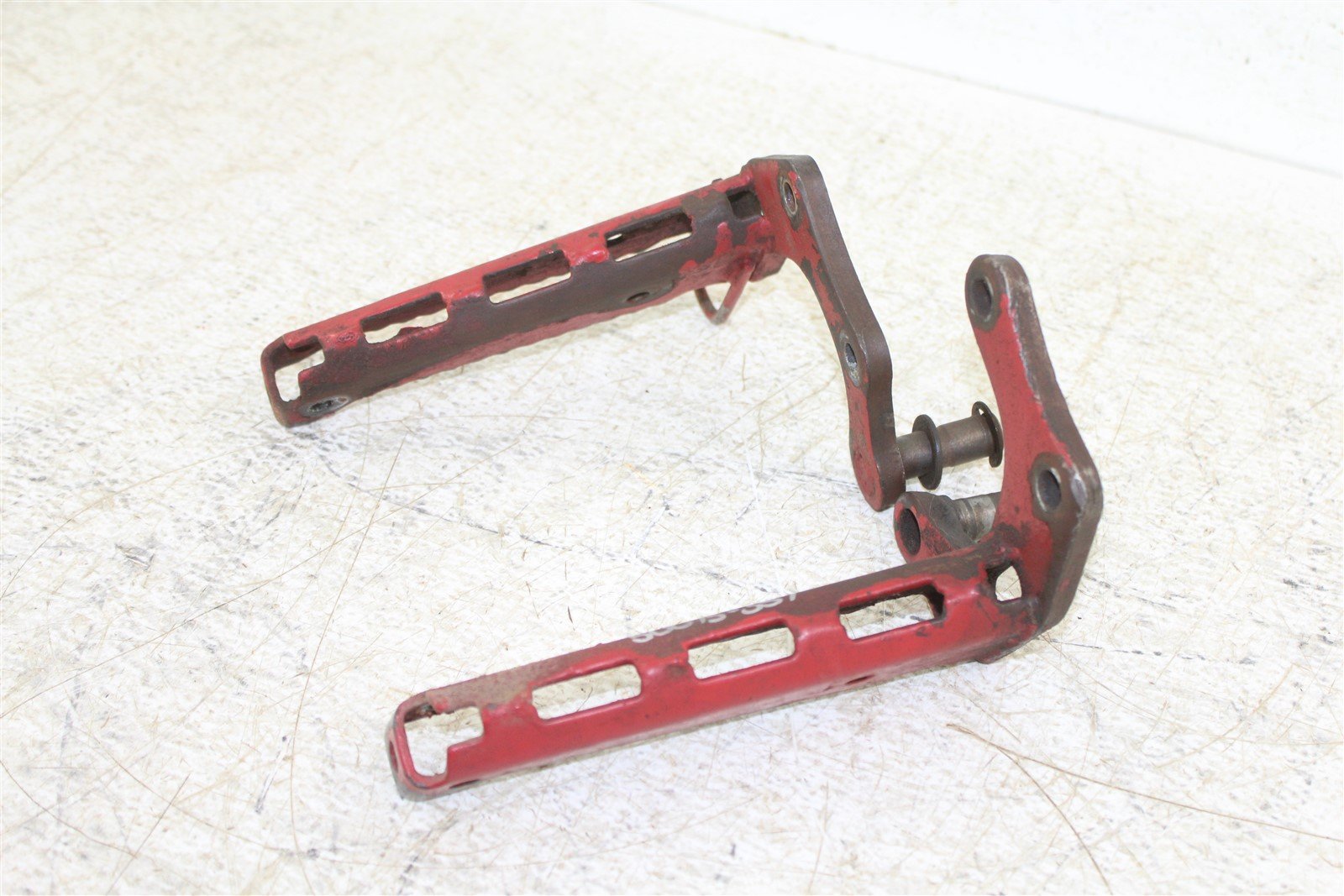 1998 Yamaha Big Bear 350 4x4 Foot Pegs Rests Set Left Right