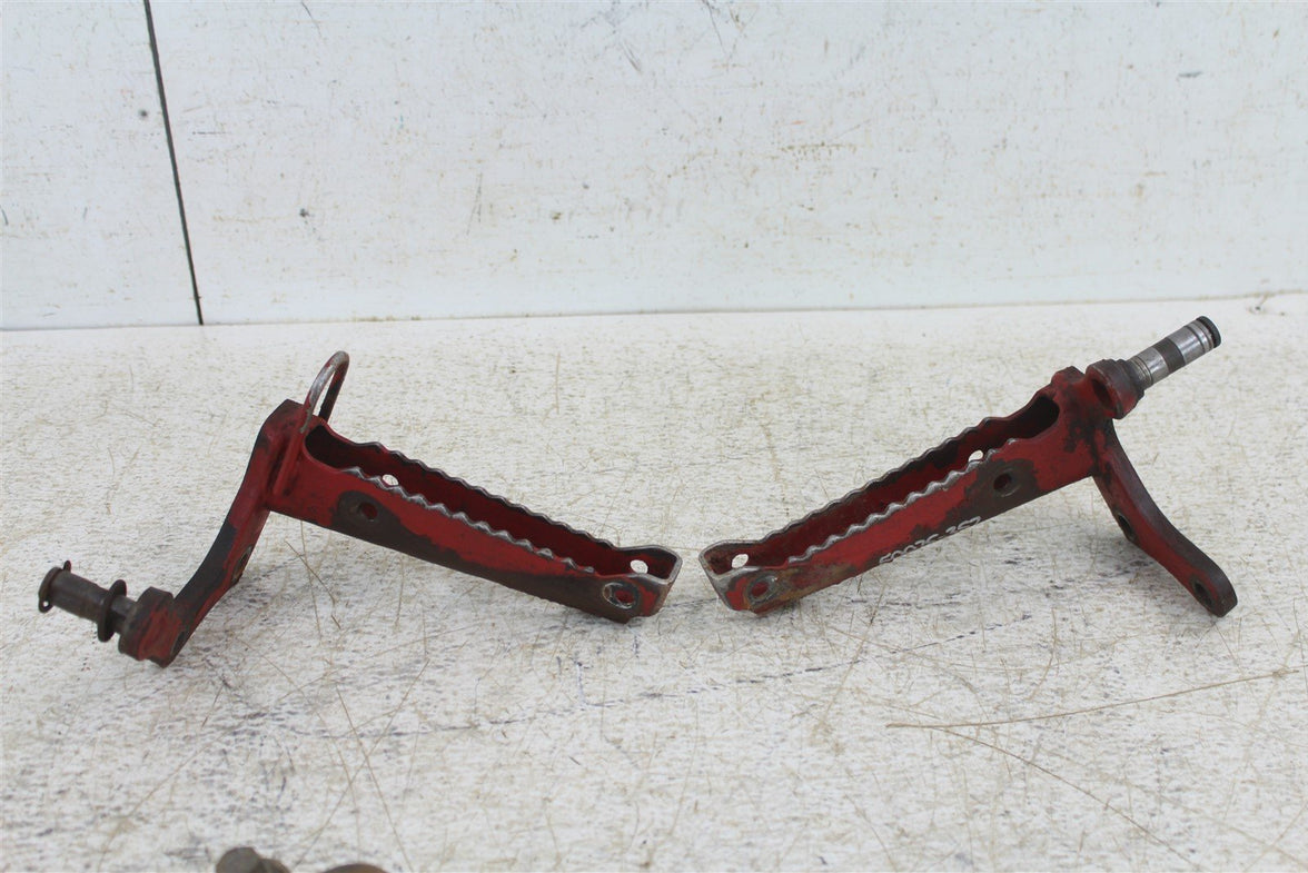 1998 Yamaha Big Bear 350 4x4 Foot Pegs Rests Set Left Right