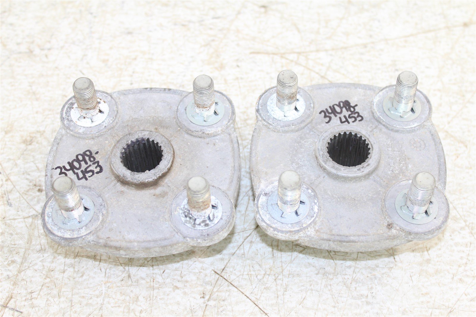 1999 Polaris Trail Boss 250 2x4 Rear Hubs Wheel Mounts