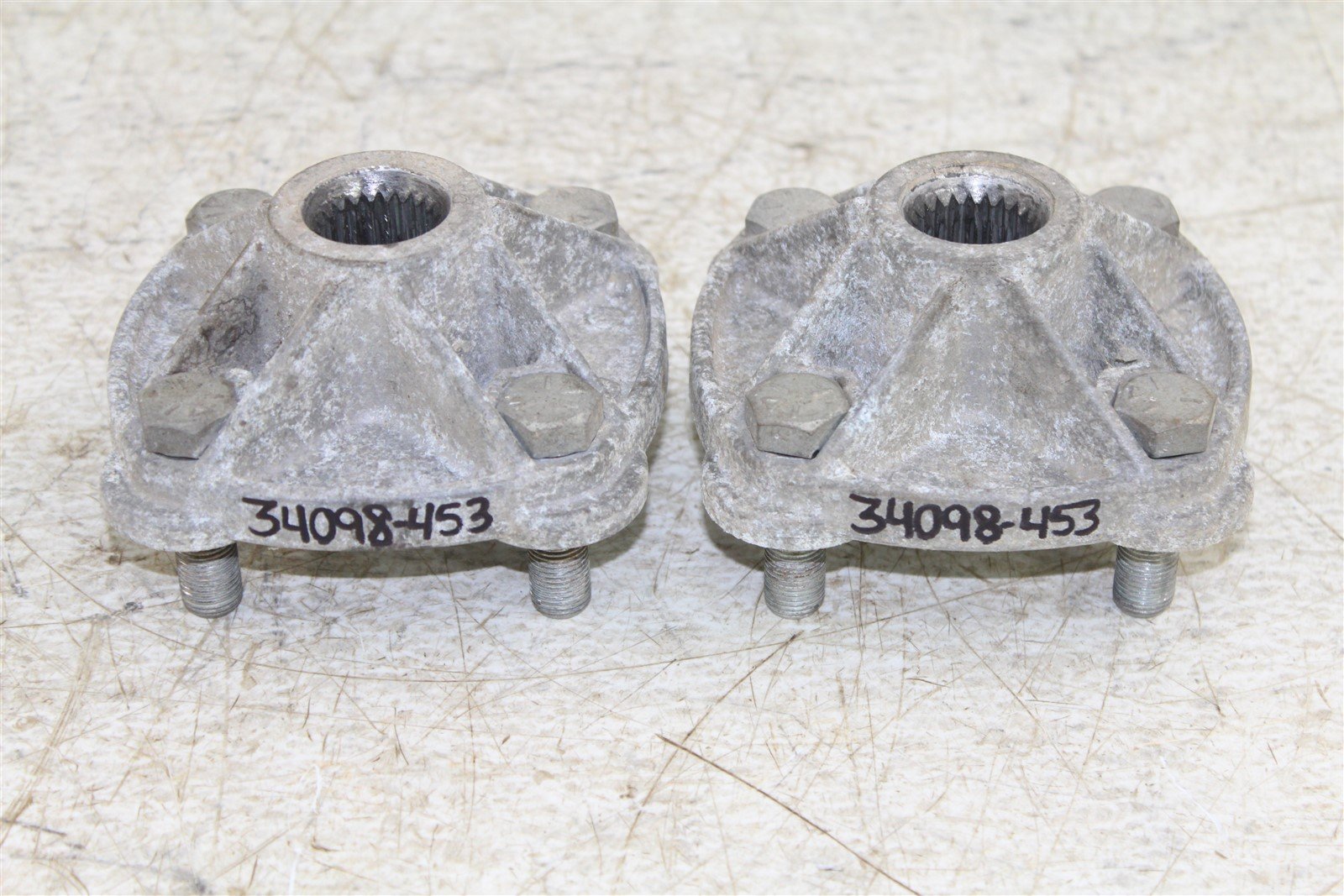 1999 Polaris Trail Boss 250 2x4 Rear Hubs Wheel Mounts