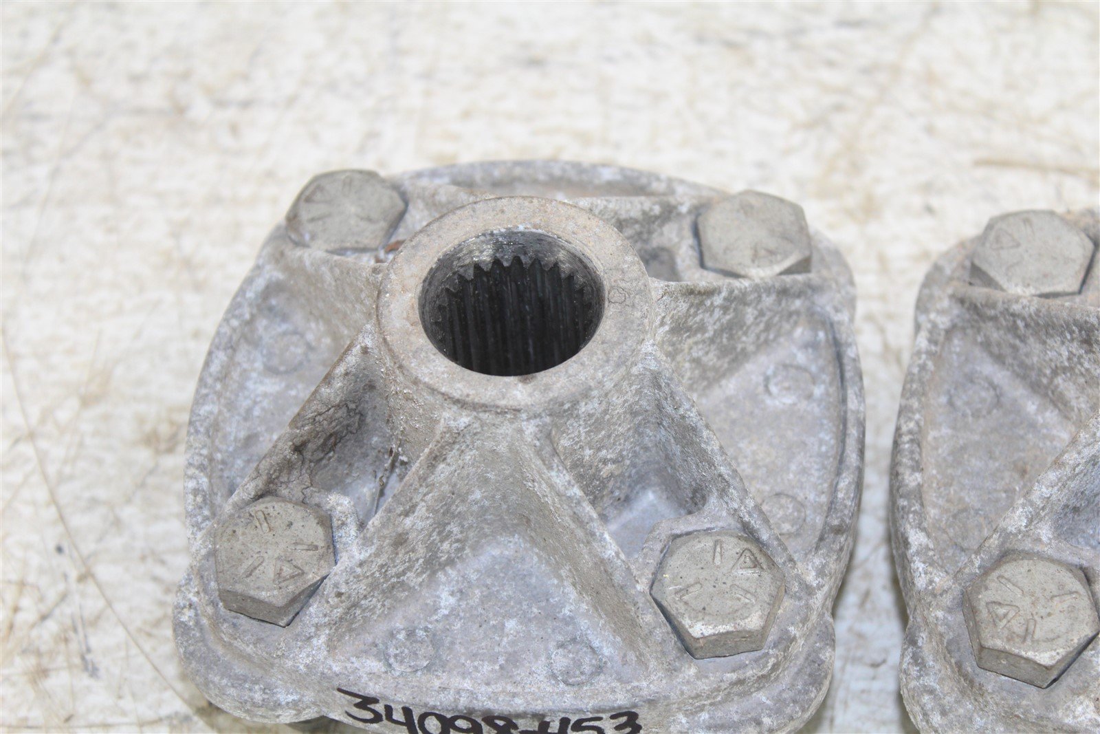 1999 Polaris Trail Boss 250 2x4 Rear Hubs Wheel Mounts