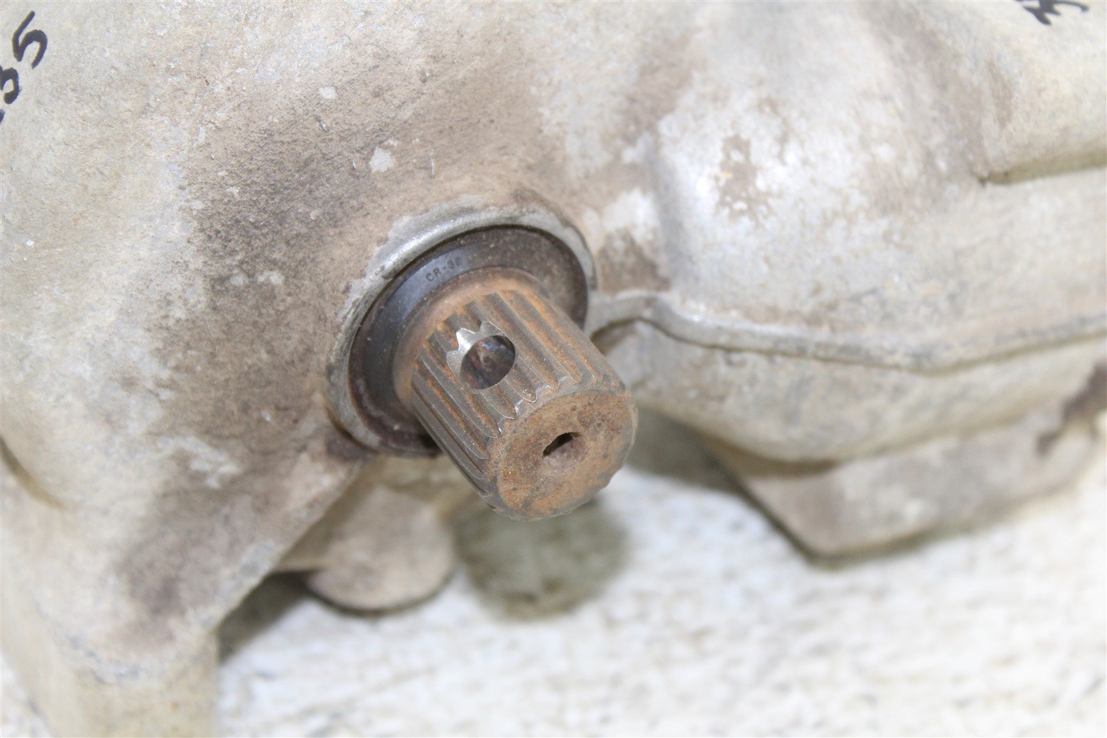 2000 Polaris Sportsman 335 4x4 Front Differential