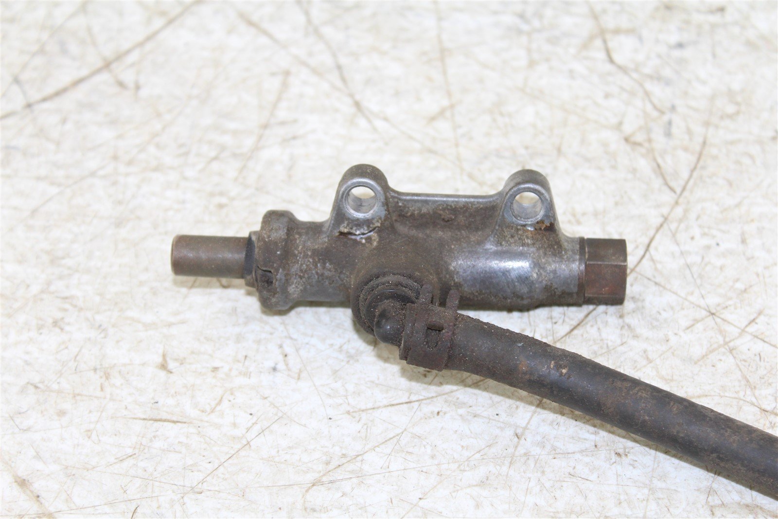 2000 Polaris Sportsman 335 4x4 Rear Brake Master Cylinder