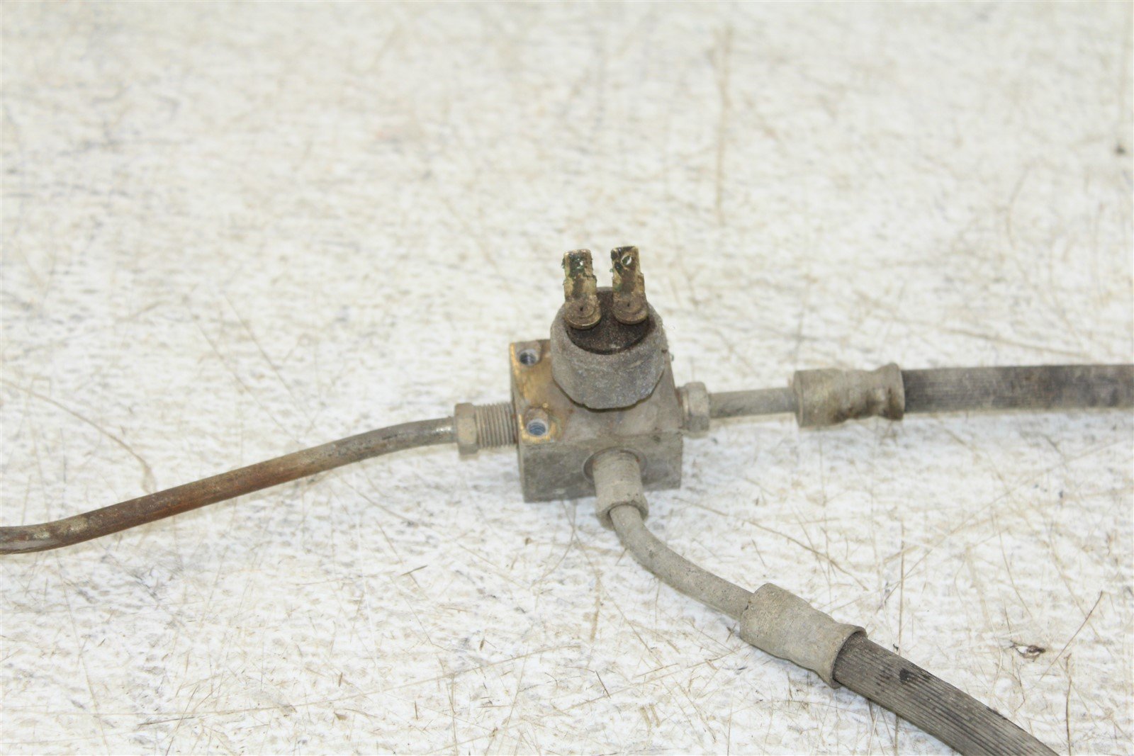 2000 Polaris Sportsman 335 4x4 Front Brake Hose Line