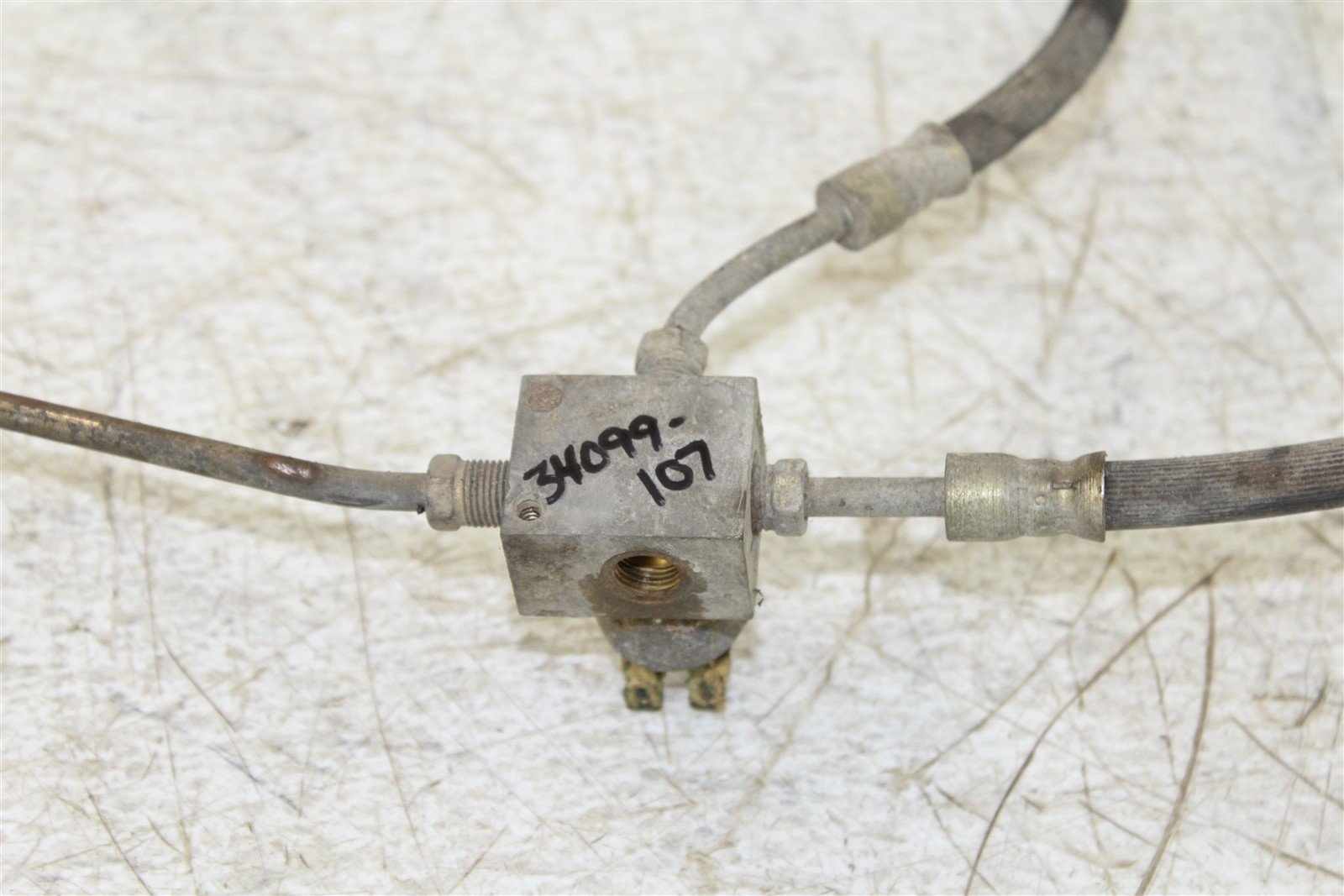 2000 Polaris Sportsman 335 4x4 Front Brake Hose Line