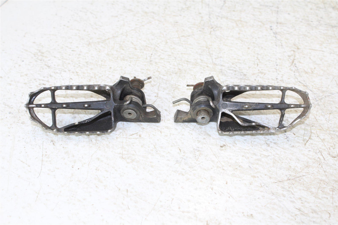 2004 Honda CRF 250R Foot Pegs Set Hardware Springs Rests