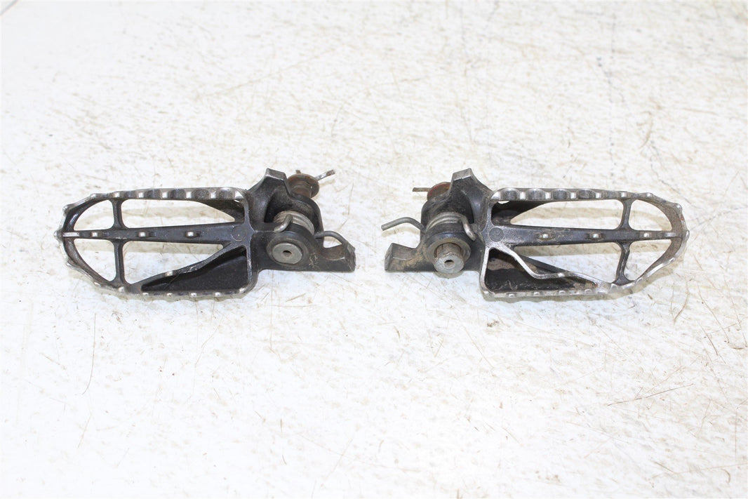 2004 Honda CRF 250R Foot Pegs Set Hardware Springs Rests