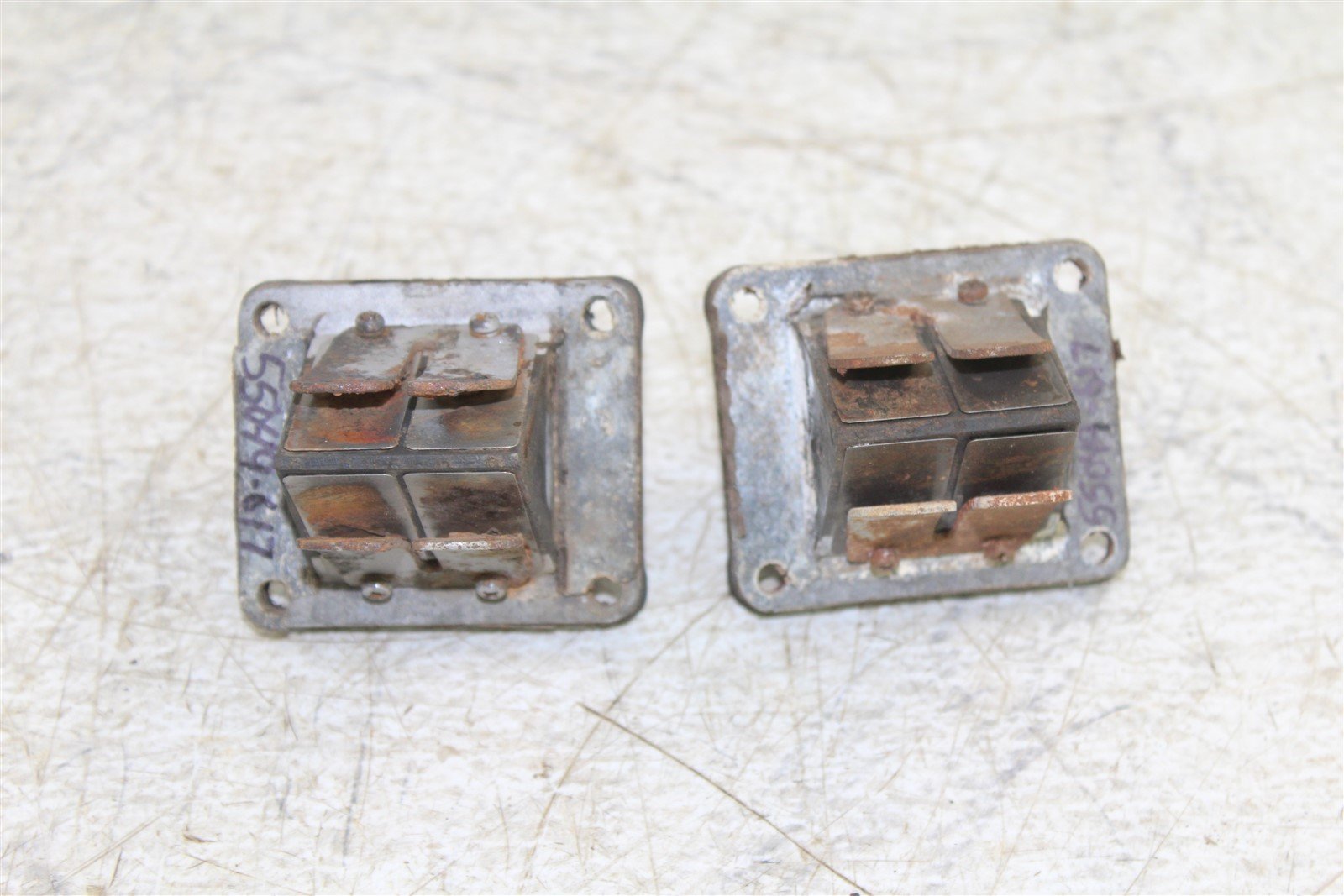 1975 Yamaha RD250 Reed Cages Blocks Intake Manifolds