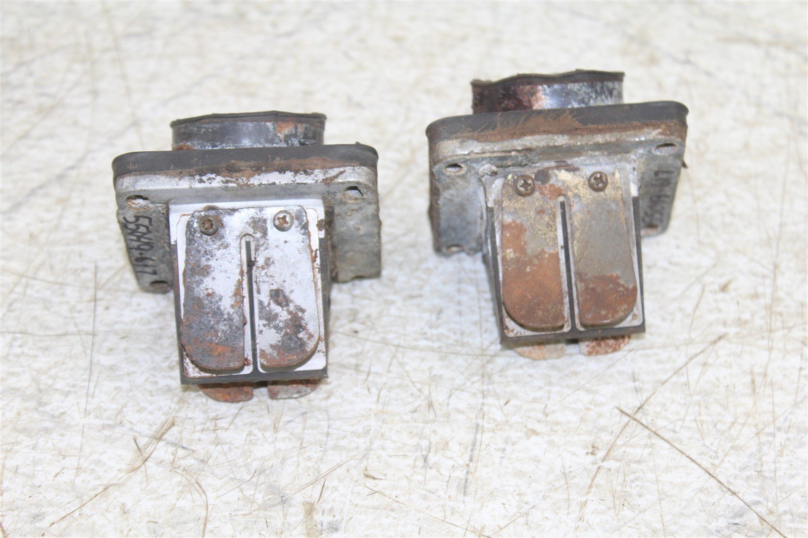 1975 Yamaha RD250 Reed Cages Blocks Intake Manifolds