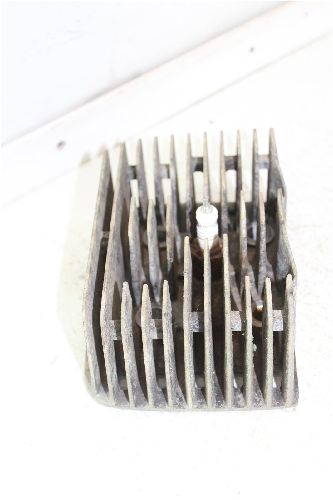 1975 Yamaha RD250 Left Cylinder Head Cover Dome