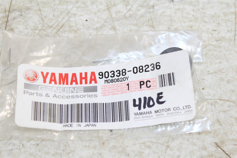 NOS Genuine Yamaha Rear Fairing Inner Plug 2007-2008 YZF-R1 R1 90338-08236 NEW