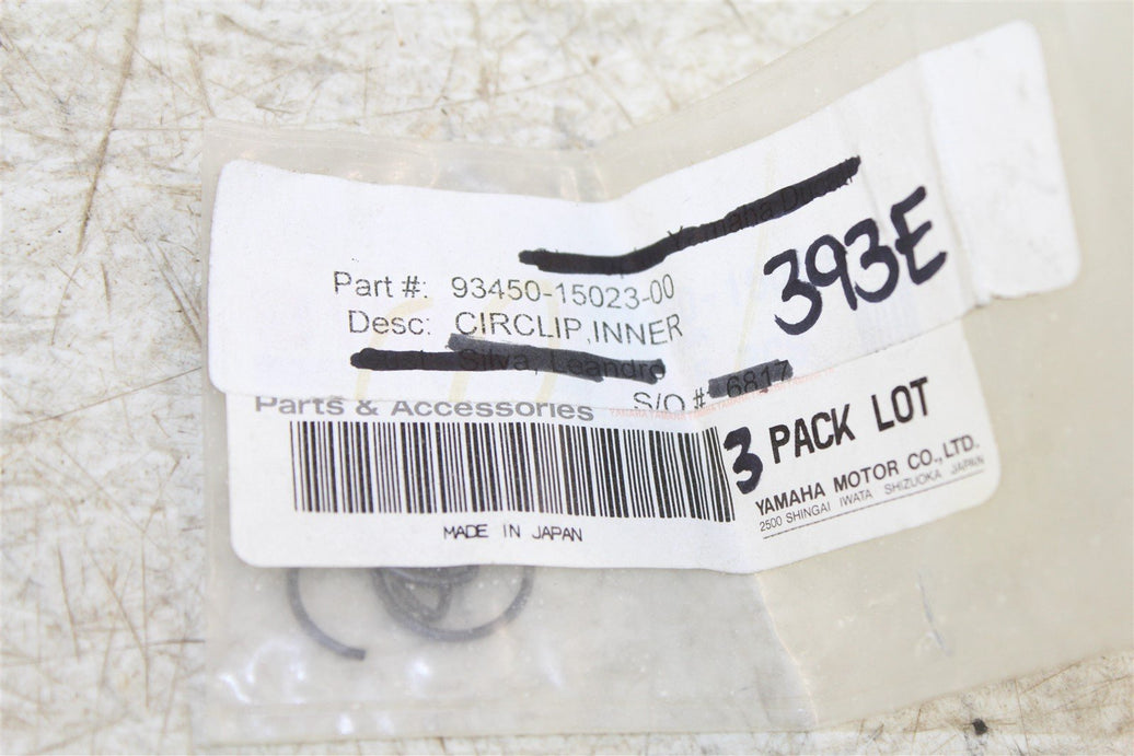 NOS Genuine Yamaha Inner Circlip NEW OEM 93450-15023-00 QTY:3
