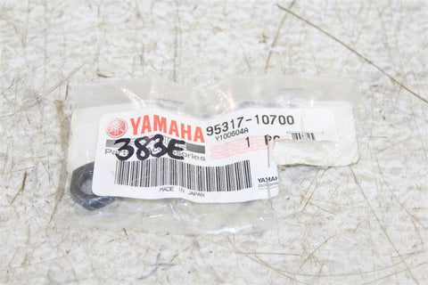 NOS Genuine Yamaha Nut XJ 650 750 XV 920 SR540 NEW OEM 95317-10700
