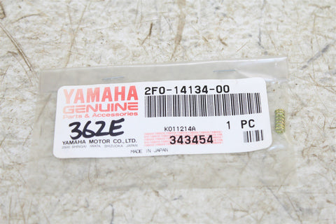 NOS Genuine Yamaha Air Screw Spring NEW OEM 2F0-14134-00