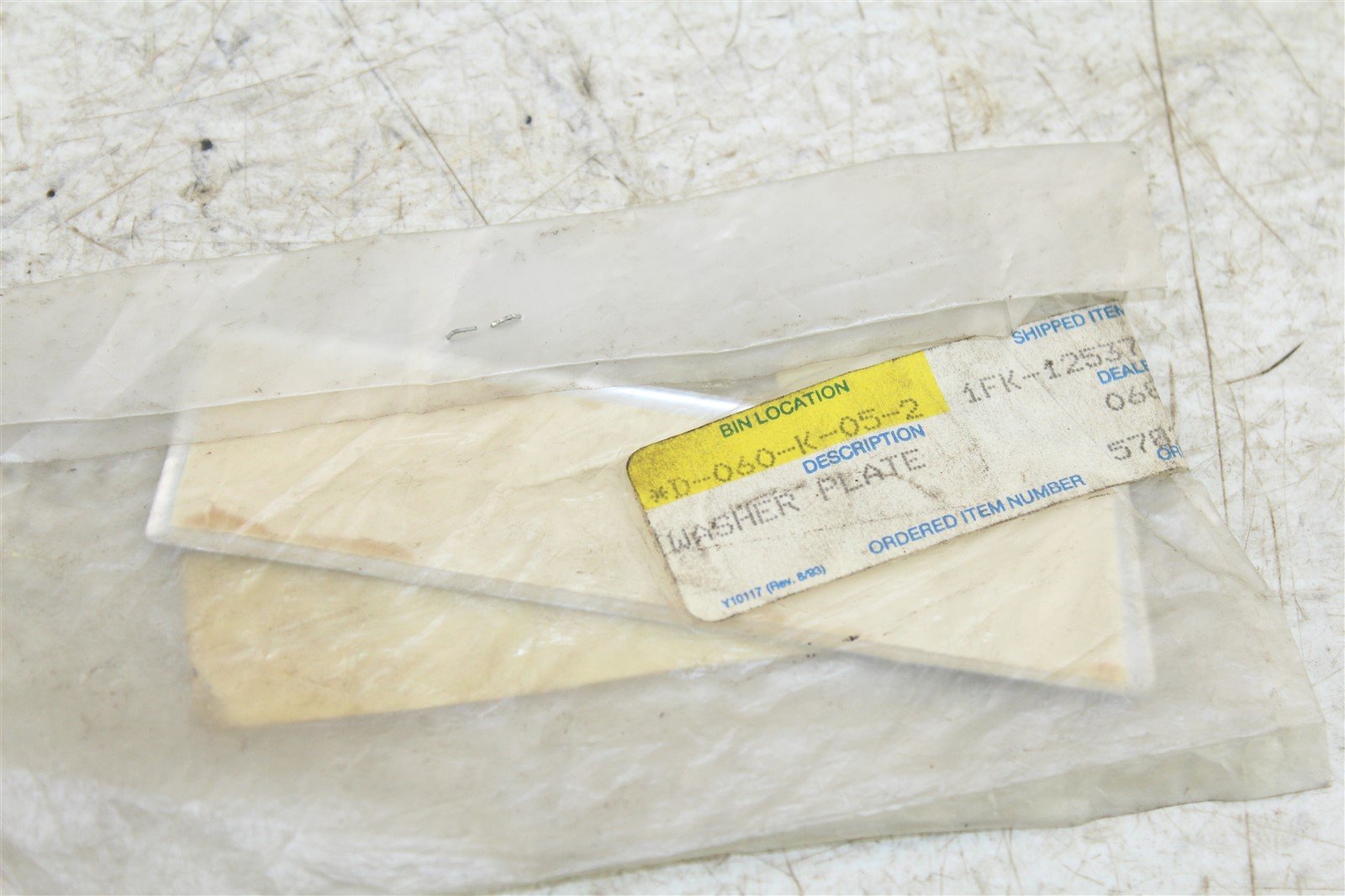 NOS Genuine Yamaha Radiator Cover Plate 1FK-12537-00 OEM NOS
