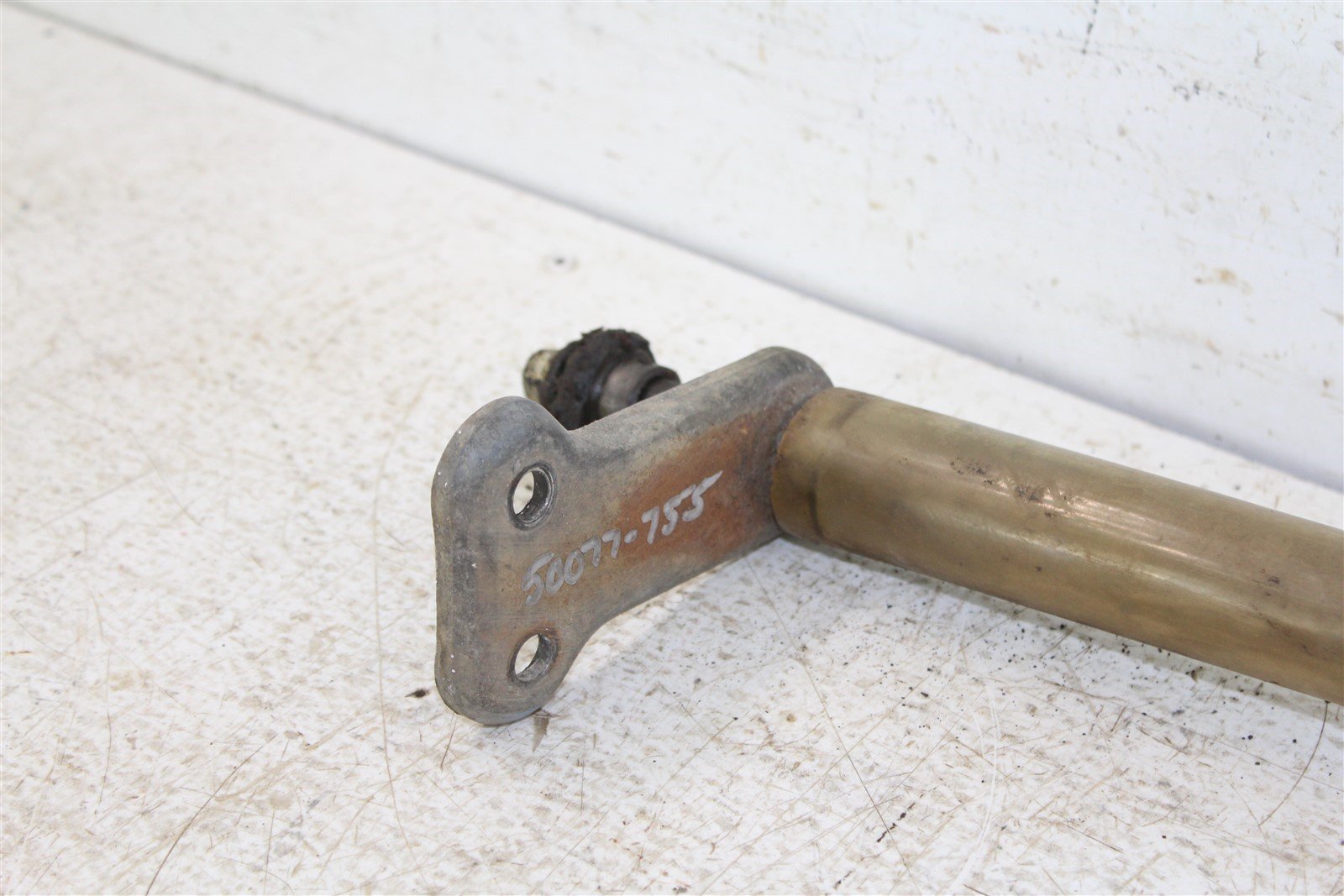 1985 Yamaha Moto 4 200 Steering Stem Shaft w/ Tie Rods