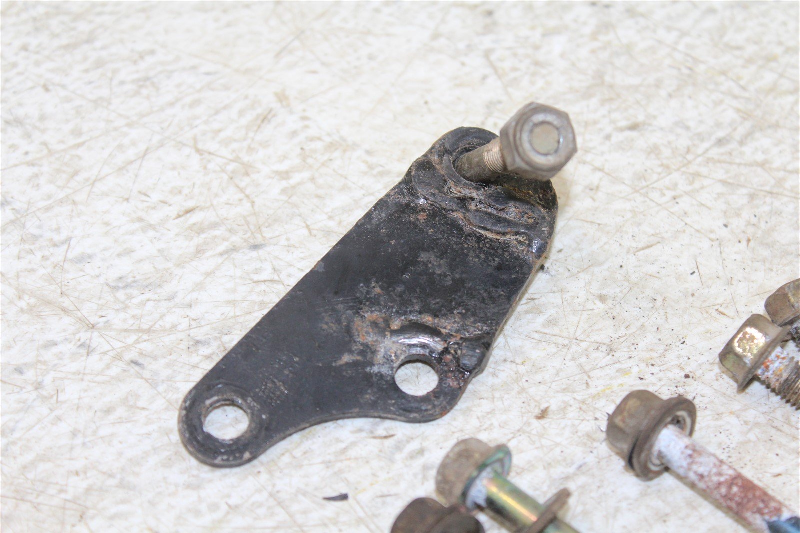 1985 Yamaha Moto 4 200 Engine Mounts Motor Brackets