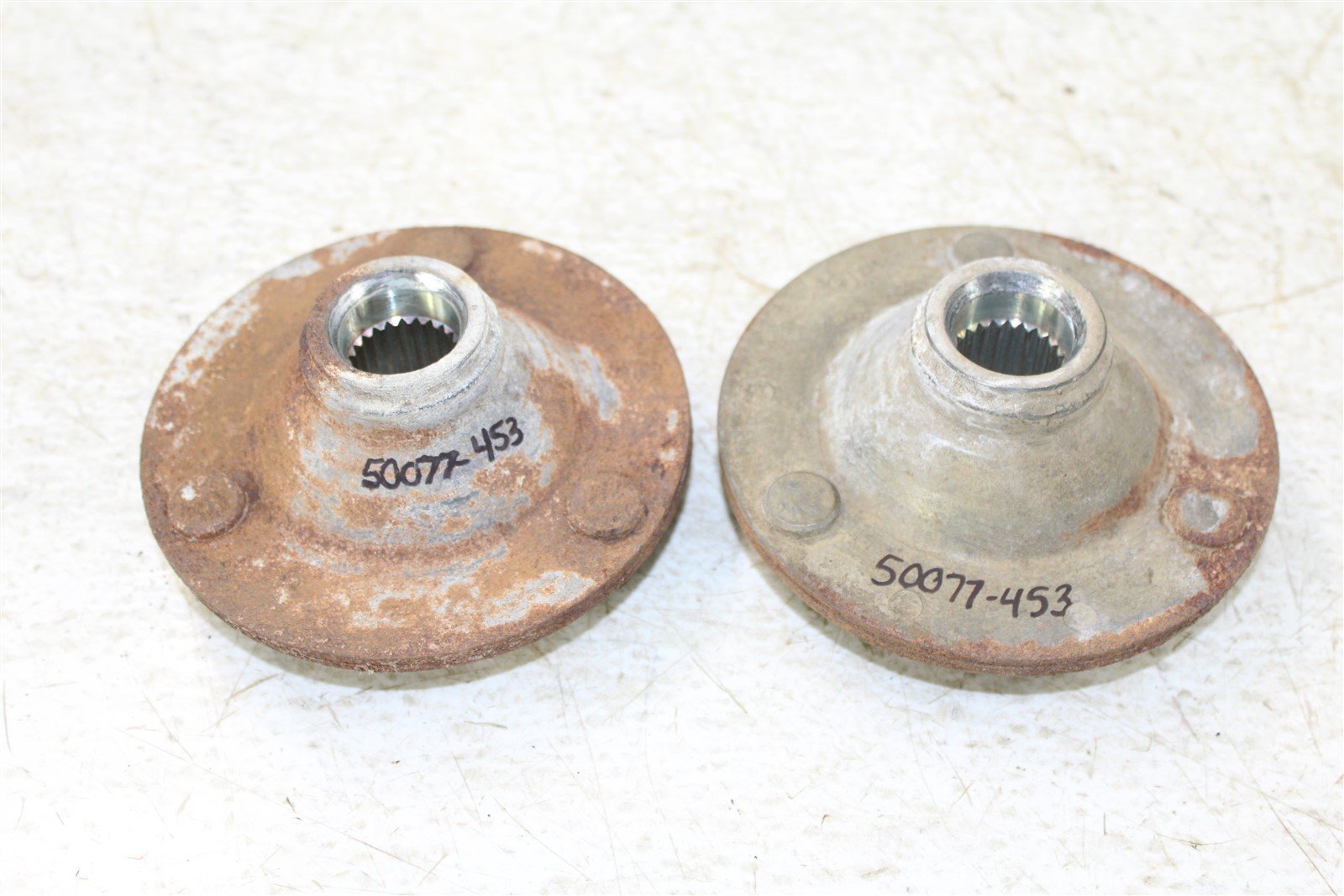1985 Yamaha Moto 4 200 Rear Hubs Wheel Mounts