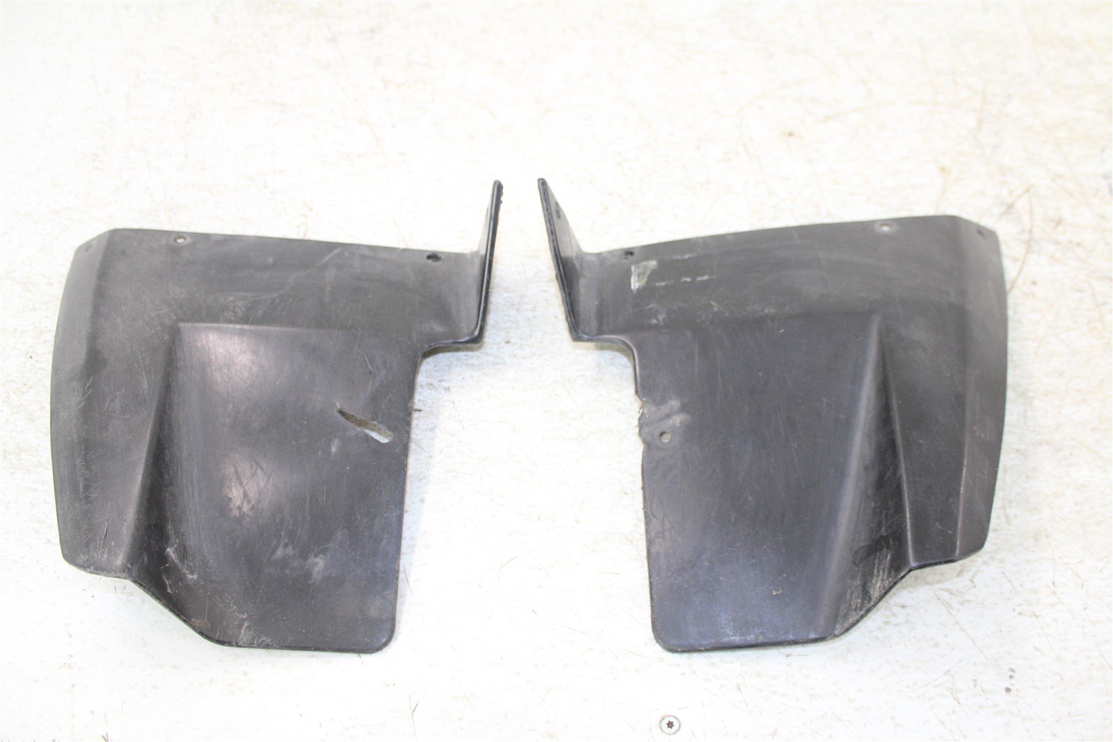 1985 Yamaha Moto 4 200 Heel Guard Plastics Guards Set
