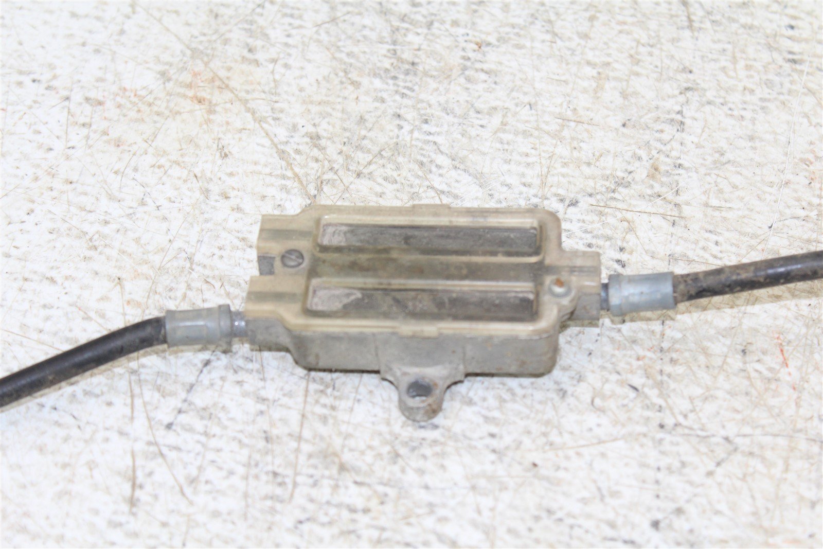 1985 Yamaha Moto 4 200 Front Brake Cable Line w/ Splitter Junction Box