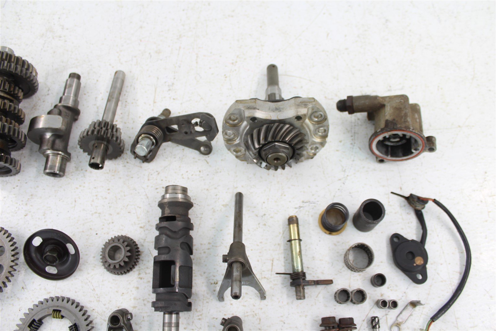 1999 Yamaha Wolverine 350 4x4 Transmission Gears Shaft