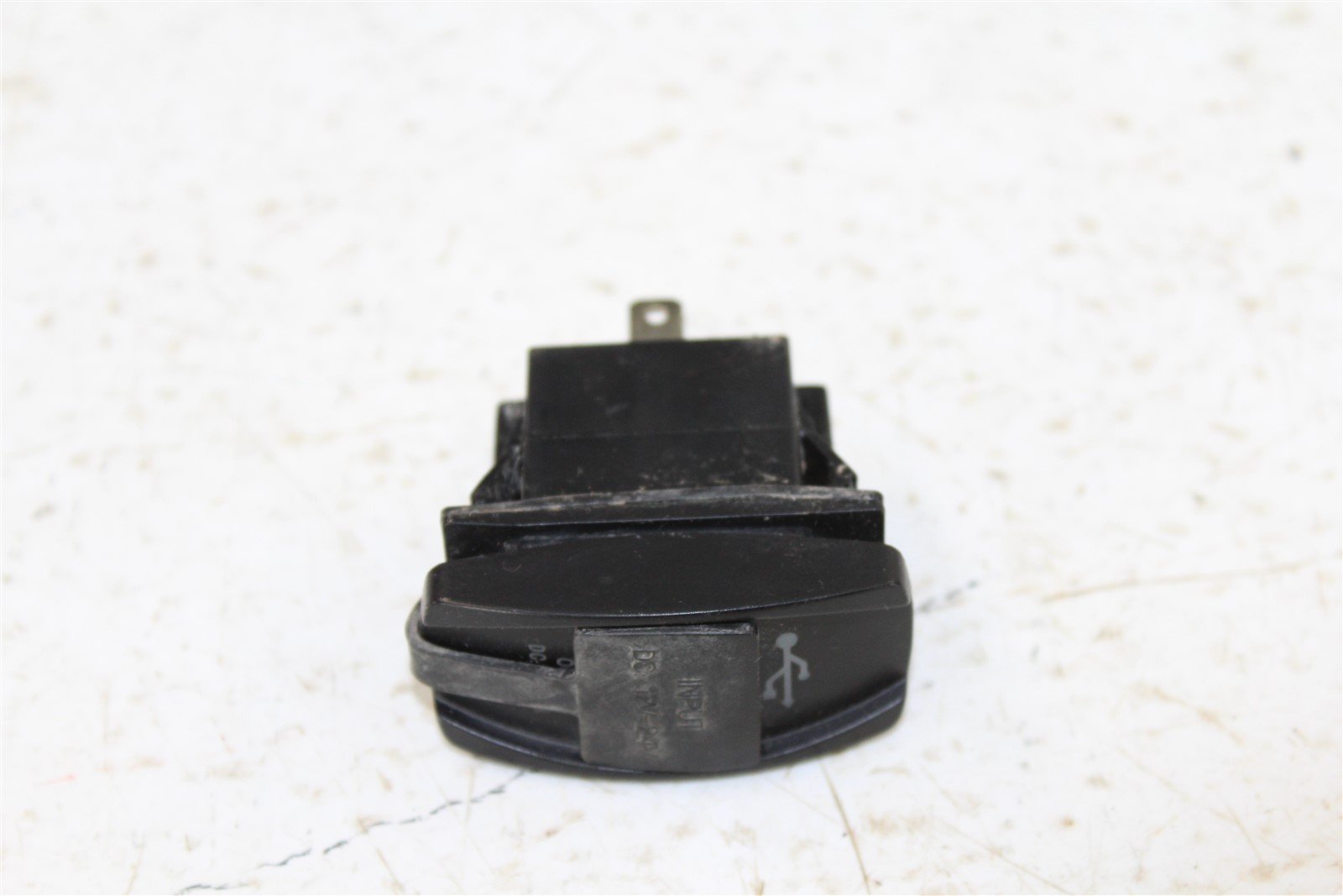 2016 Polaris ACE 900 USB Port