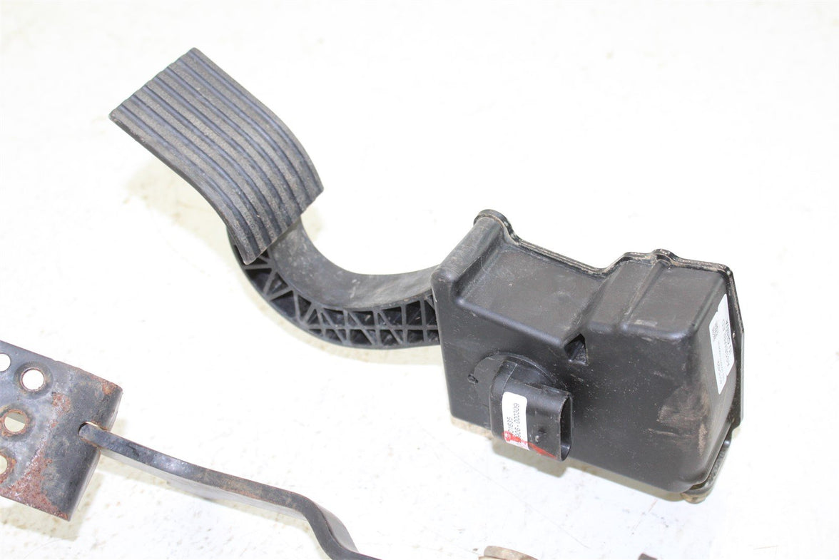 2016 Polaris ACE 900 Throttle Pedal Brake Pedal