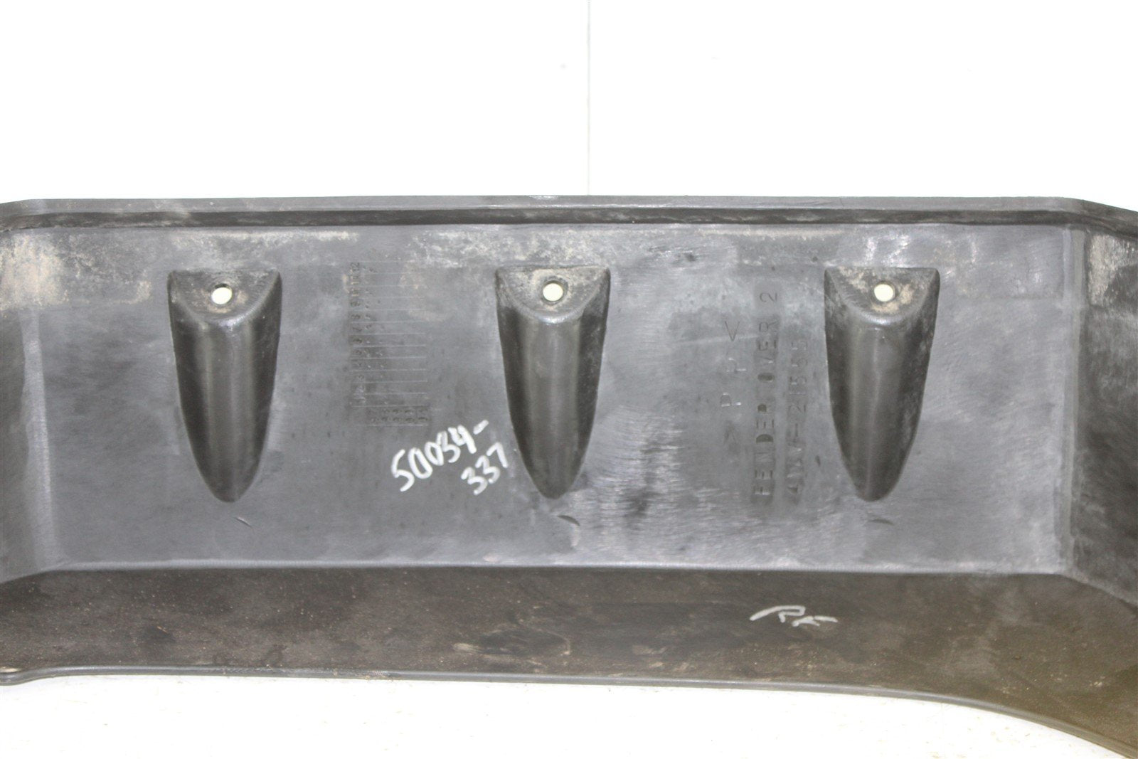 1999 Yamaha Grizzly 600 4x4 Right Front Fender Flare