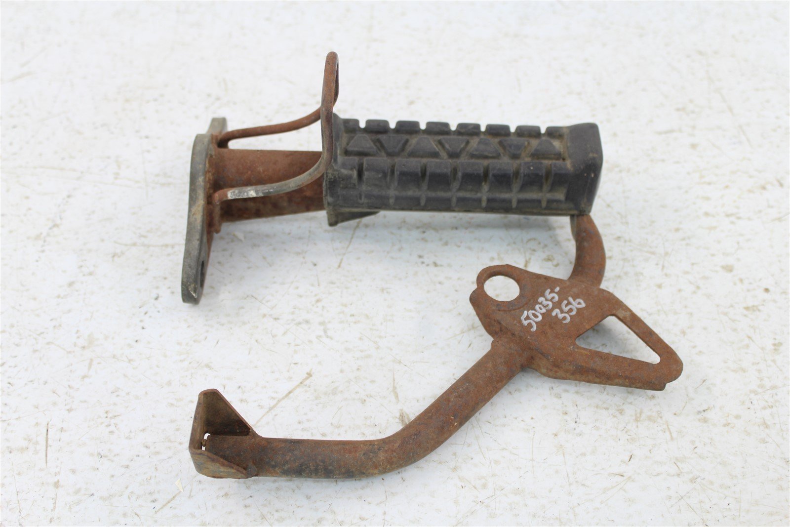 1987 Yamaha Champ 100 Foot Peg Rest Right