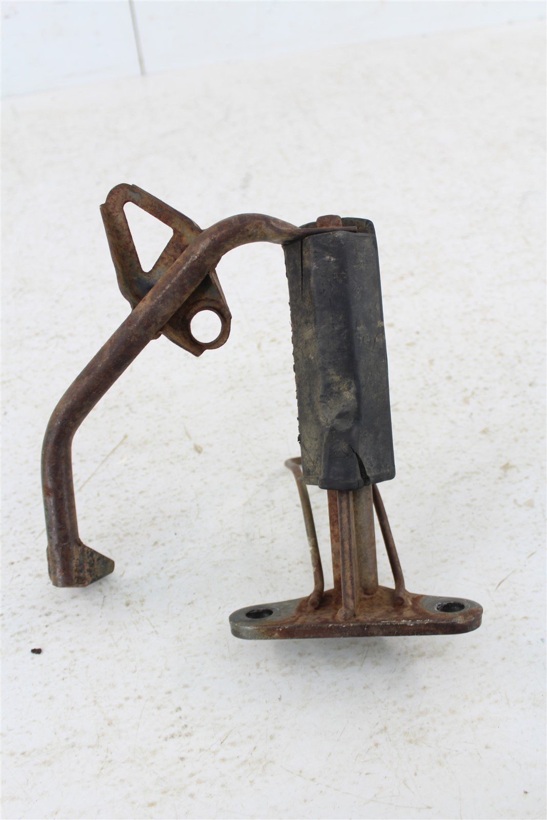 1987 Yamaha Champ 100 Foot Peg Rest Right