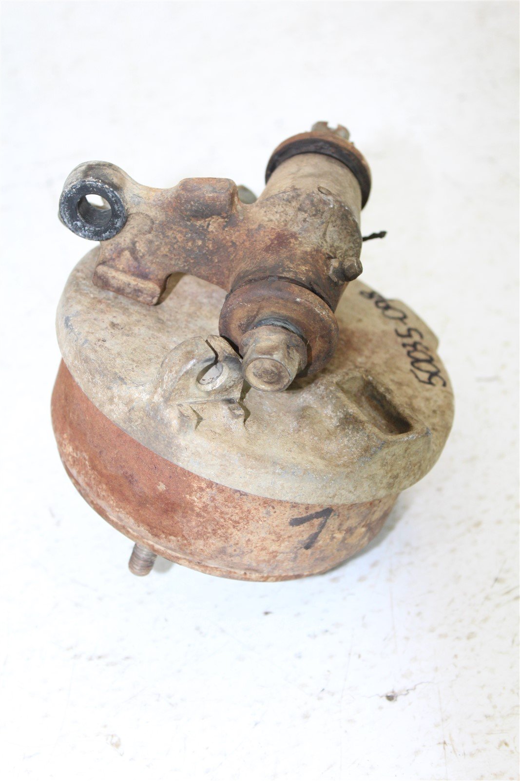 1987 Yamaha Champ 100 Front Left Brake Drum Panel