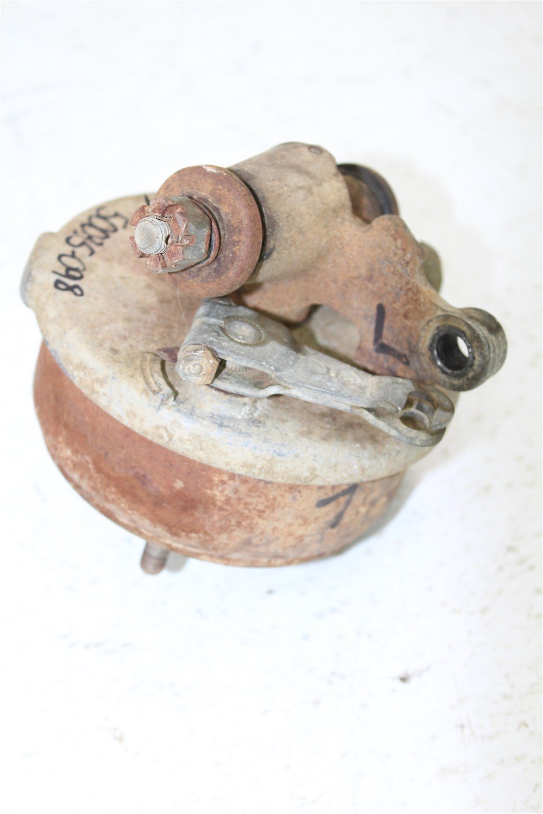 1987 Yamaha Champ 100 Front Left Brake Drum Panel