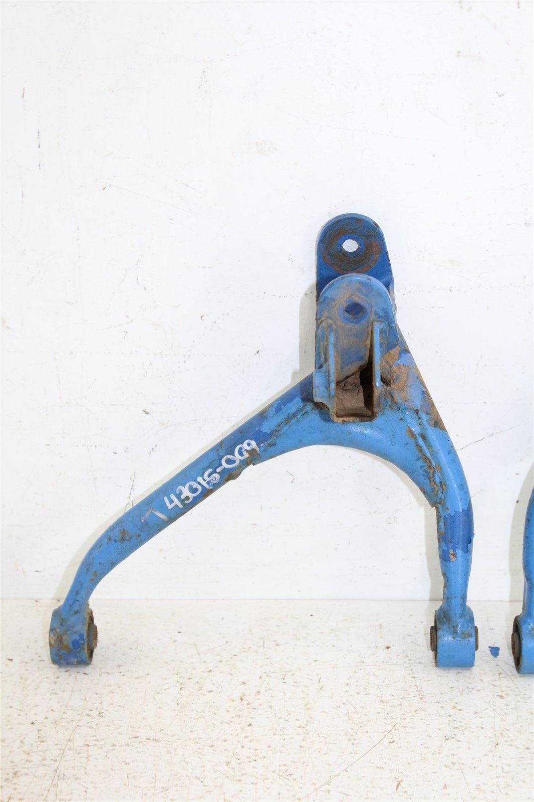 1988 Suzuki Quadsport LT80 Front Left Right Control A Arms Lower