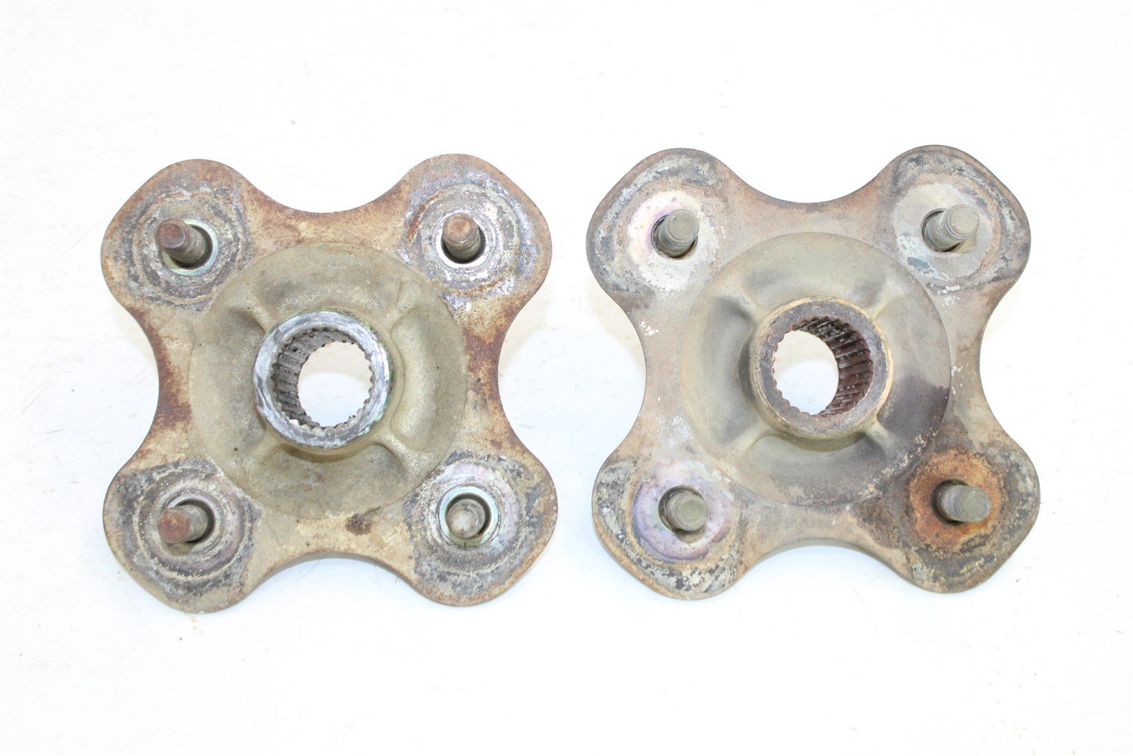 2002 Yamaha Kodiak 400 4x4 Rear Hub Wheel Mount