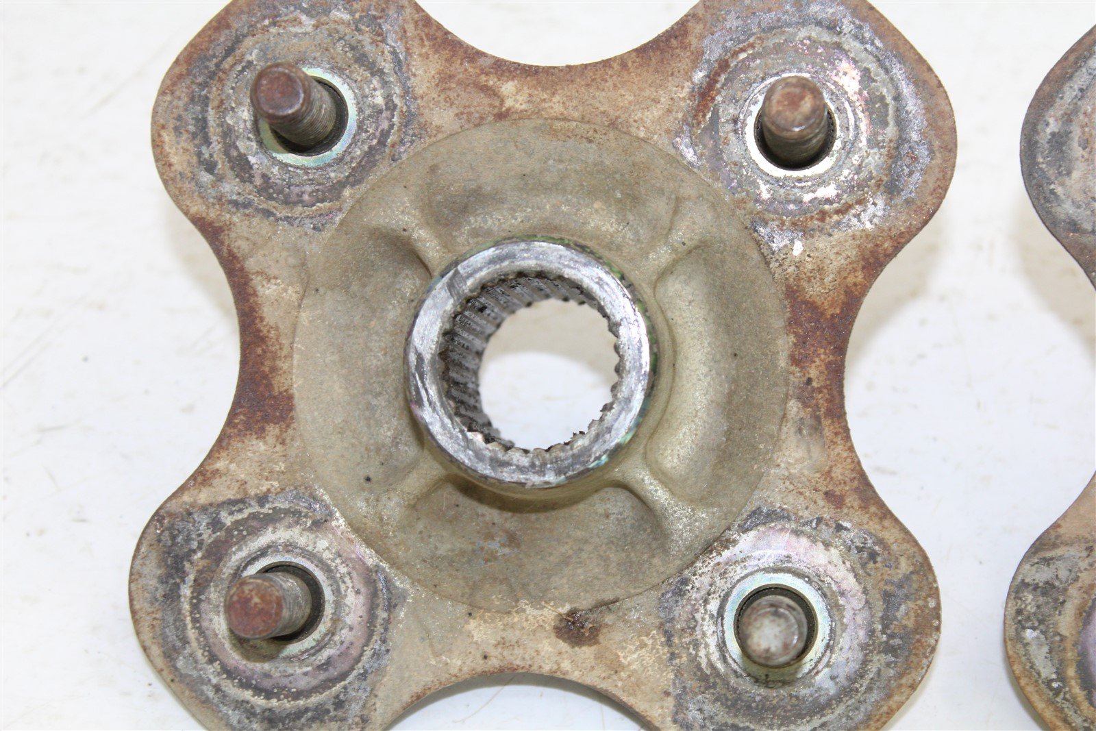 2002 Yamaha Kodiak 400 4x4 Rear Hub Wheel Mount