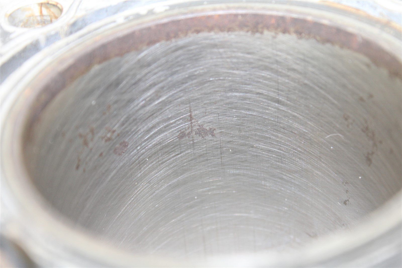 2006 Suzuki SV 650S Rear Engine Cylinder Jug Piston