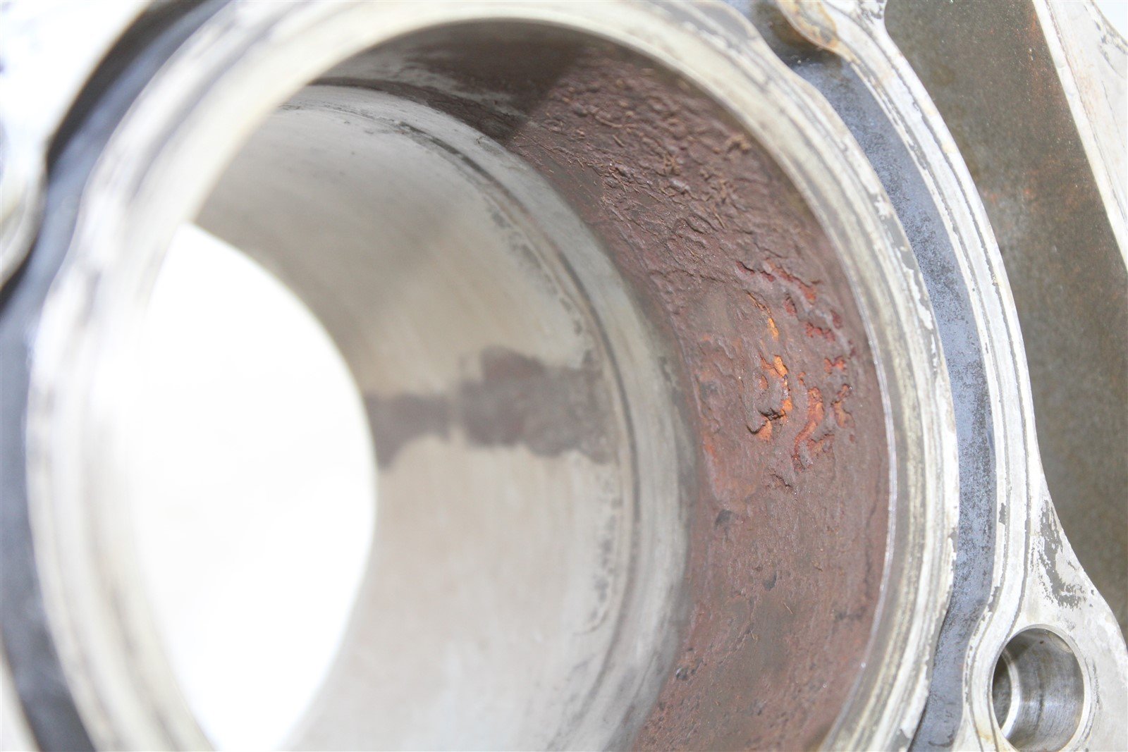 2006 Suzuki SV 650S Front Engine Cylinder Jug