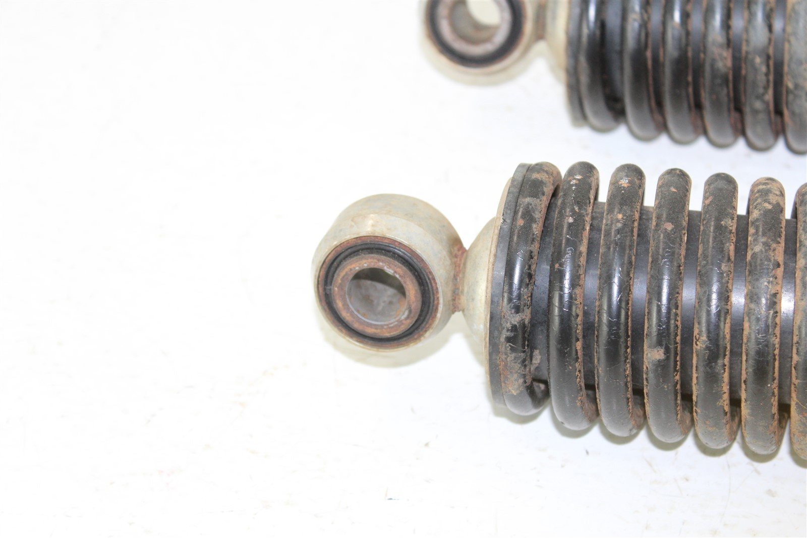 2002 Suzuki Vinson 500 Rear Shocks Spring Absorber Left Right