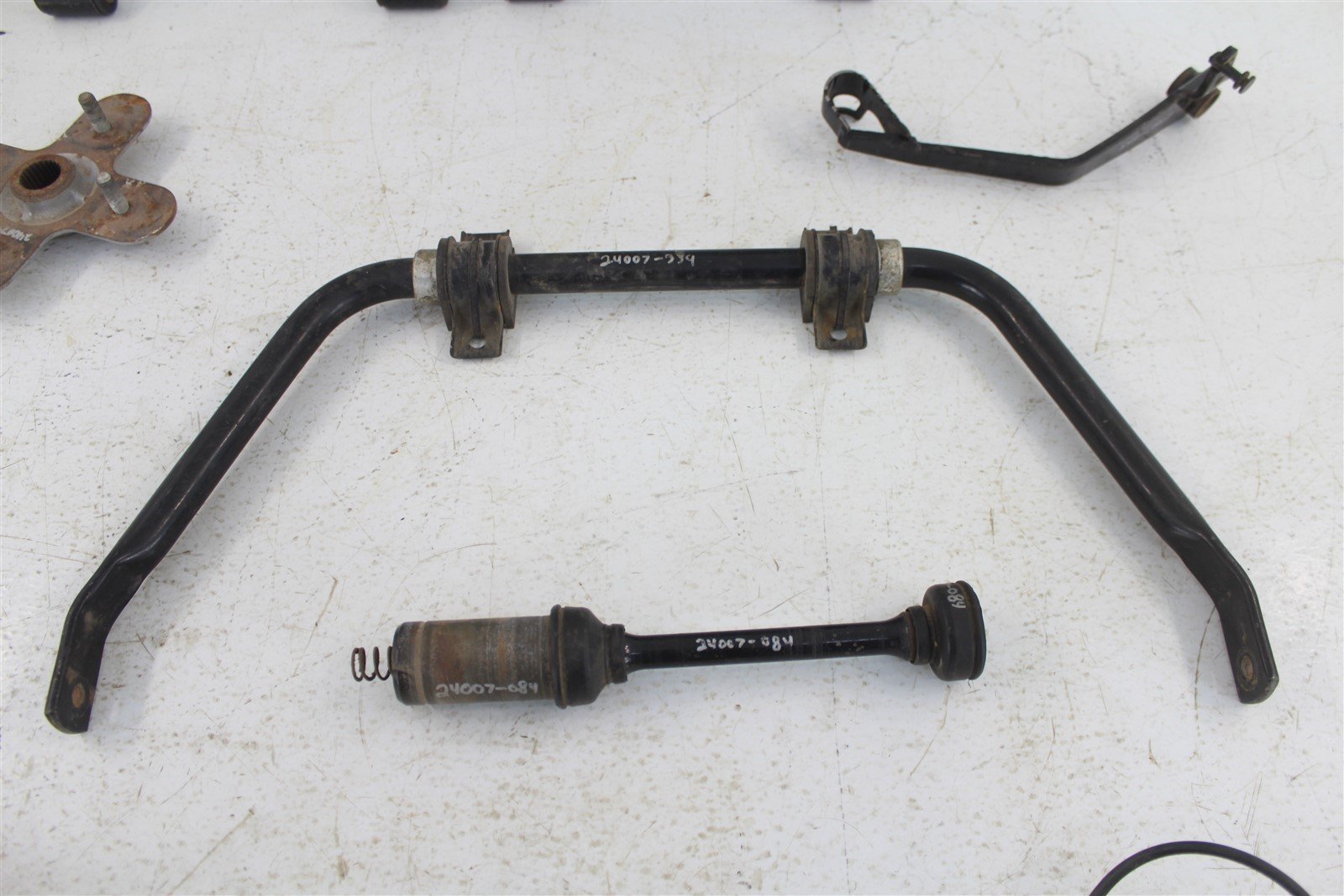 2005 Brute Force 750 Right A Arms Driveshaft Reverse Sensor Hub Pegs Misc Kit