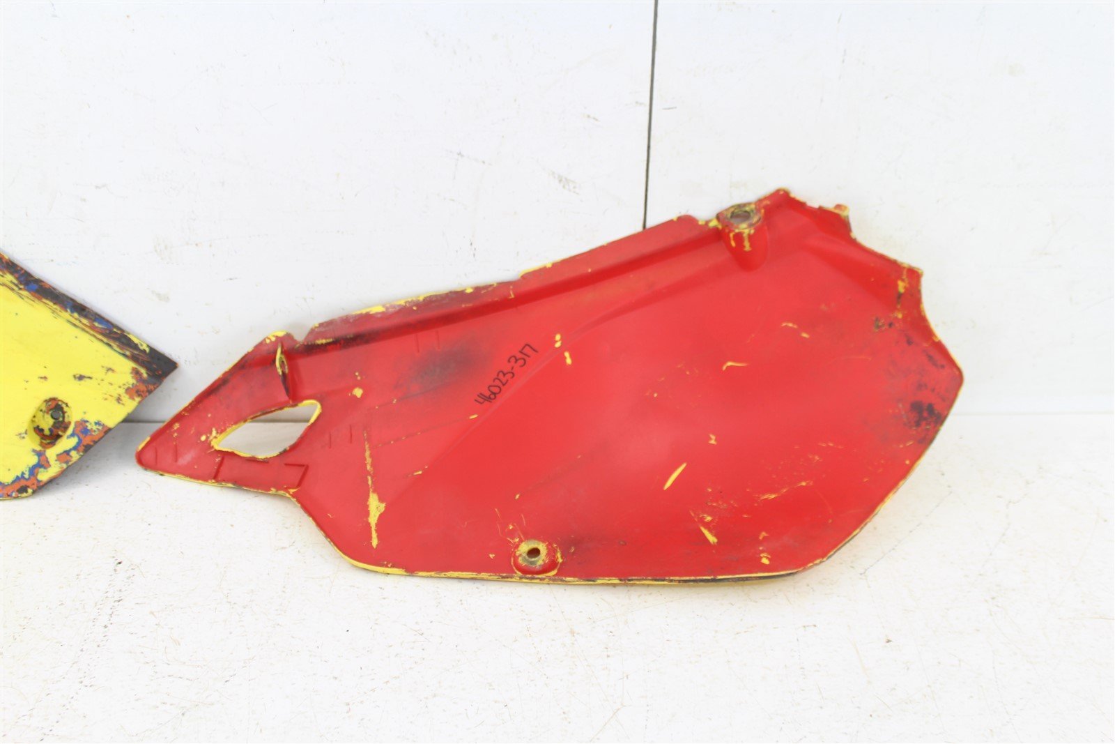 2001 Suzuki DRZ400E Rear Fender Right Rear # Plate Air Box Cover Radiator Guard