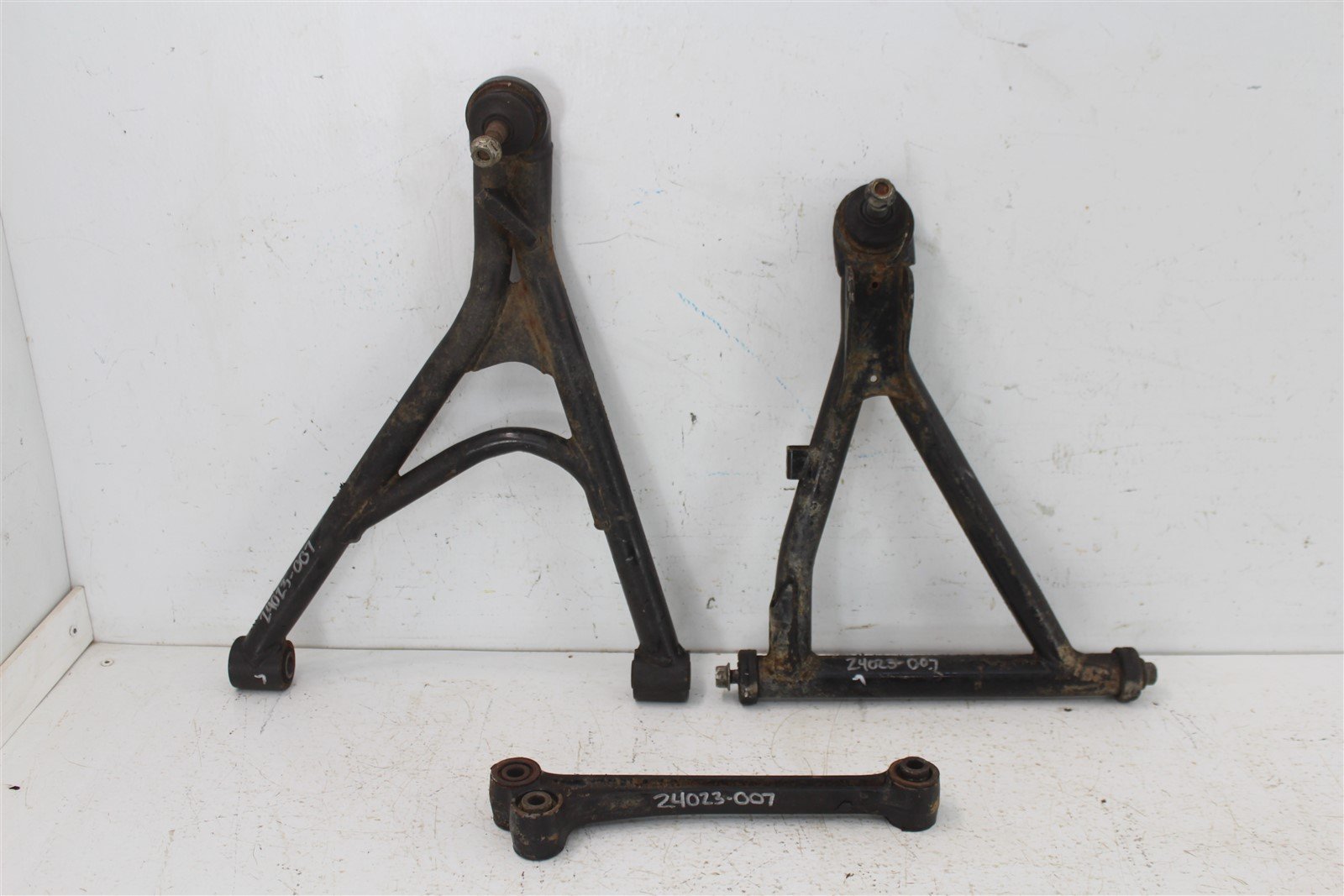 1986 Kawasaki Bayou 300 2x4 Front Left Control A Arms Upper Lower