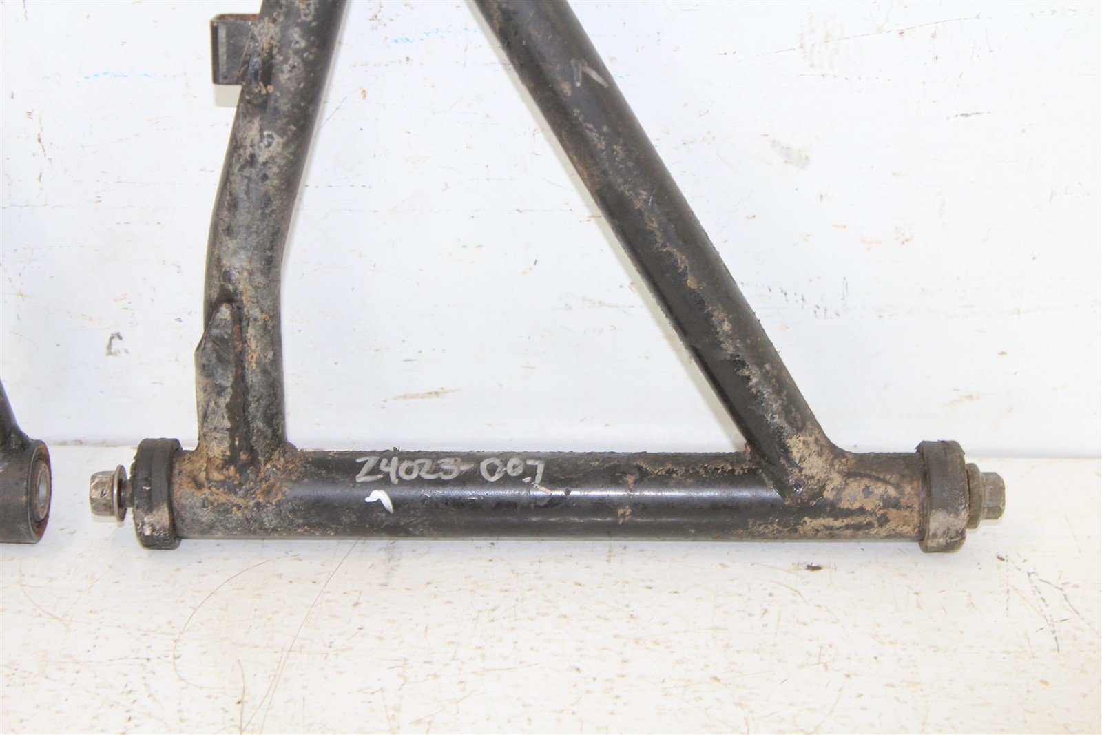 1986 Kawasaki Bayou 300 2x4 Front Left Control A Arms Upper Lower